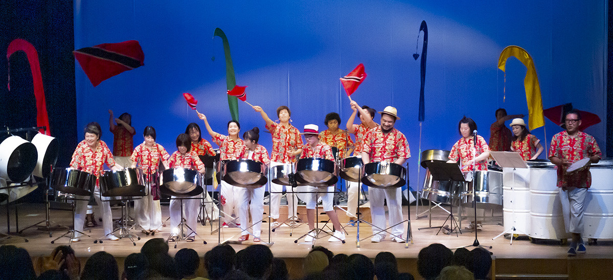 トロピカル・カーニバル！！　ワンハーツ・スチールオーケストラ
ONE HARTZ STEEL ORCHESTRA