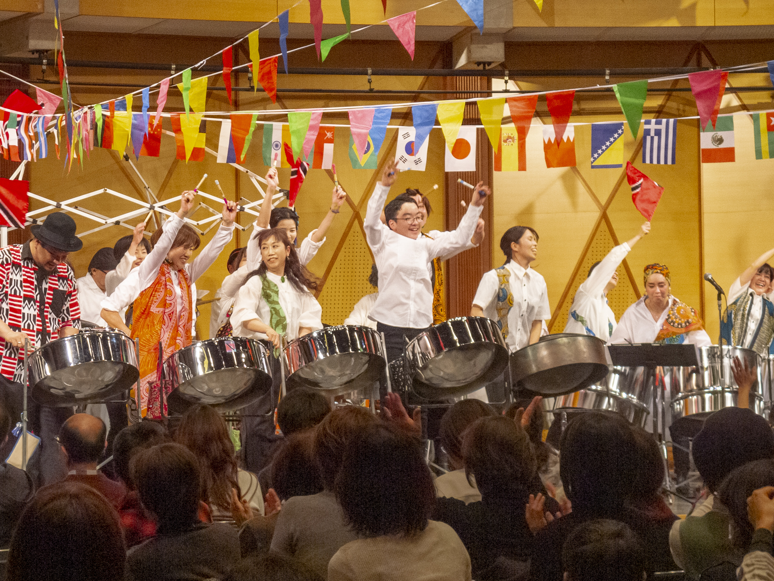 ONE HARTZ STEEL ORCHESTRA/ トロピカル・カーニバル！！ワンハーツ・スチールオーケストラ