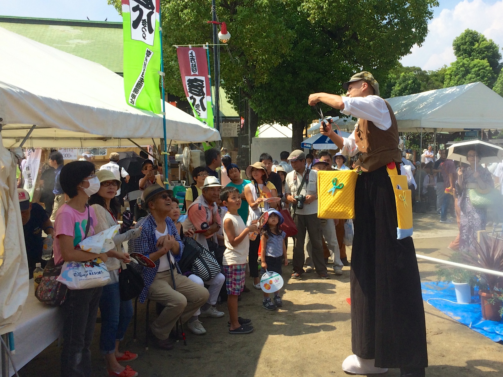 地域のお祭り会場　地域のおまつり