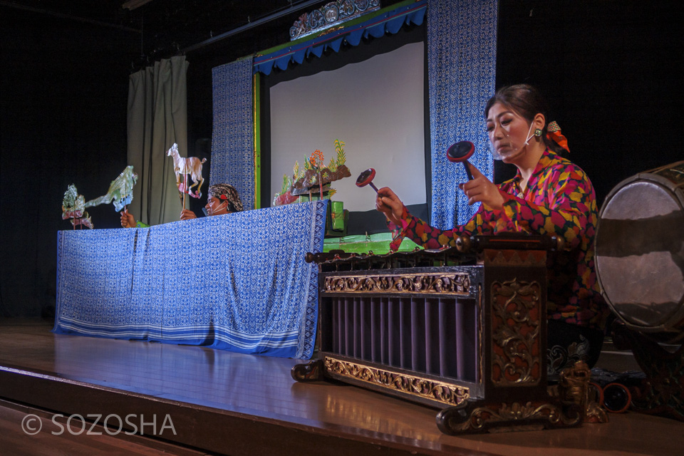 ガムラン(gamelan)、ワニとやんちゃなシカ・カンチル