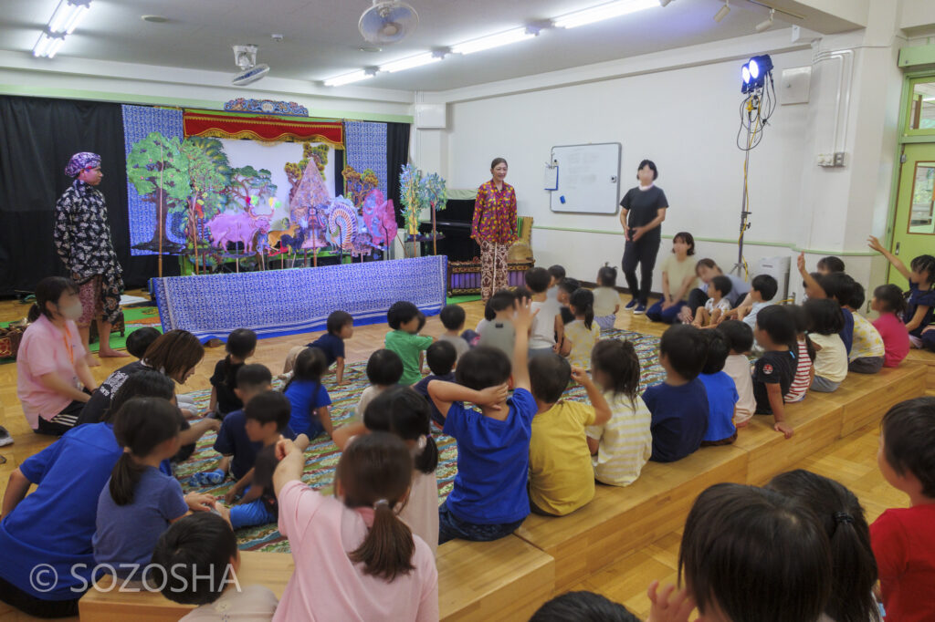 音楽影絵「のっしのっしホーホー」の試演会_保育園、子どもたちからの質問