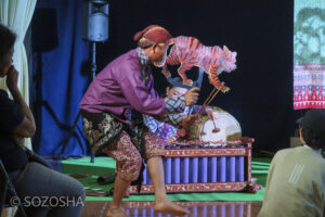 トラとやんちゃなシカ・カンチル　インドネシアのワヤン・クリ　 | 影絵音楽団くぷくぷ　こわくてなくぞ「ねないこだれだ」 | 目黒おやこ劇場